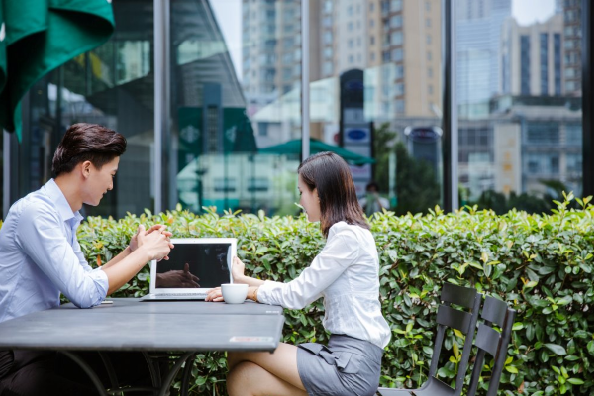 狮子座女生的职场生存之道是什么 狮子女在职场上的优势