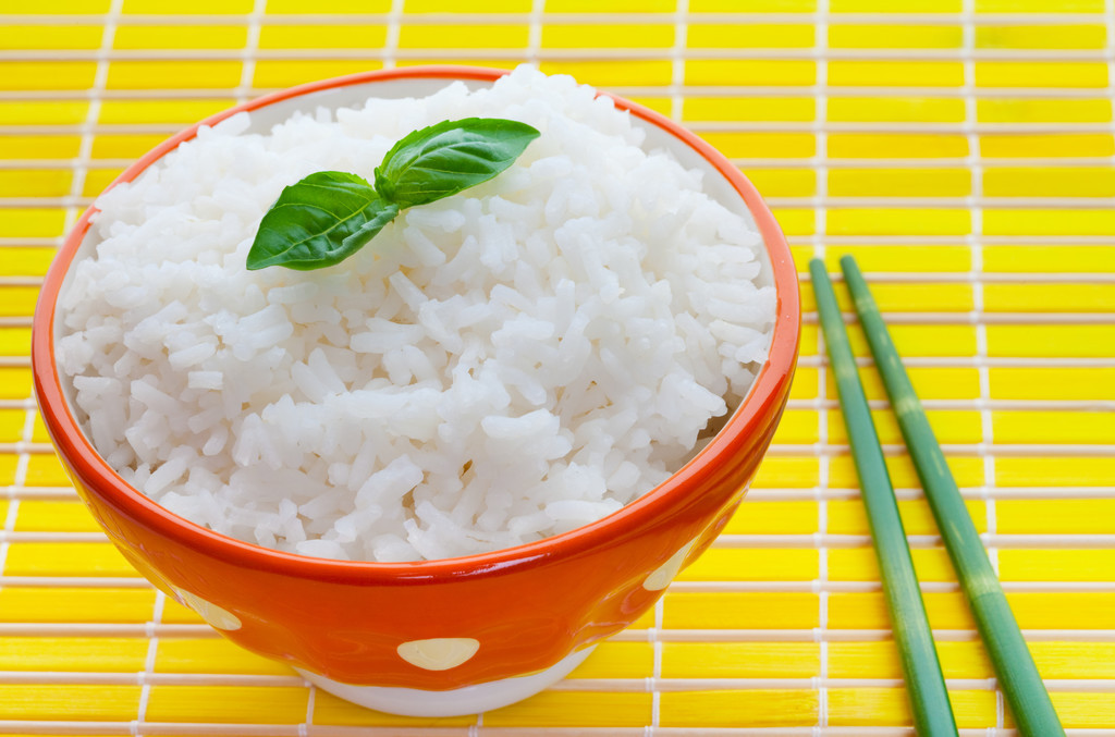 用碗蒸米饭怎么蒸 用碗蒸米饭怎么蒸不粘碗
