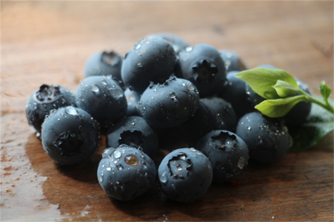 蓝莓可以预防心血管疾病吗 蓝莓对血管的好处