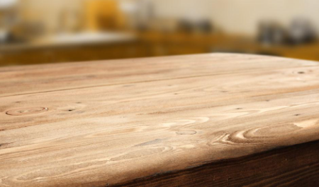 实木桌子黏糊糊的若何整顿 为什么实木家具会粘手