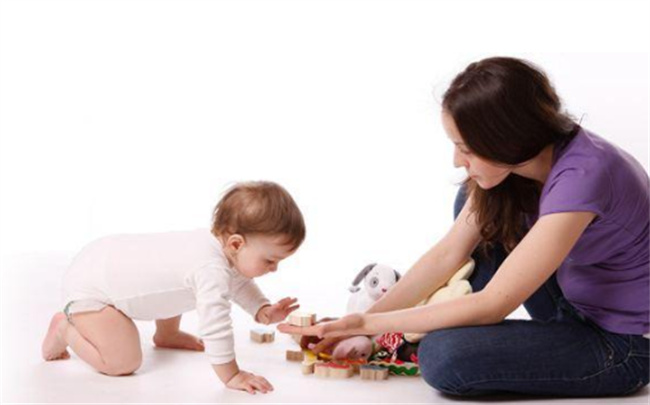 孩子一周岁了怎么培养 一周岁宝宝培育方法