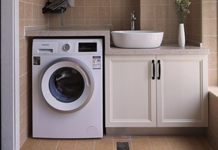 洗衣机自动开关机怎么回事 洗衣机自己开始运行怎么回事