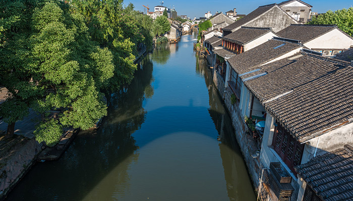 去南浔带什么衣服合适 南浔穿衣指南