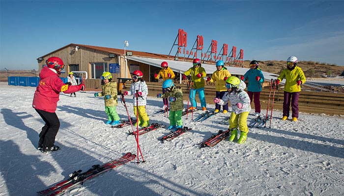 响沙湾滑雪场开放时间 响沙湾滑雪场什么时候开放