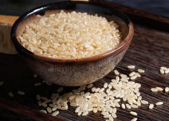 糙米饭泡多久比较好 3-4小时左右即可放入冰箱防变质