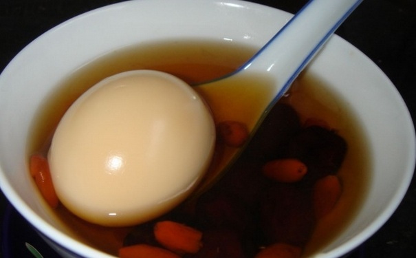 红糖姜水鸡蛋的做法是怎样的？红糖姜水鸡蛋怎么做？(1)