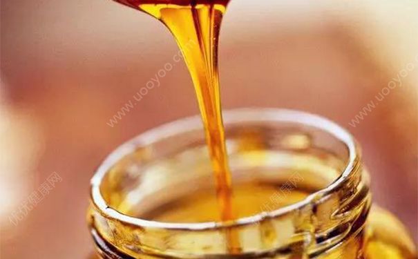 蜂王浆有什么功效？蜂王浆的作用与功效禁忌(1)