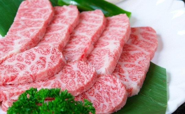 假牛肉怎么看 假牛肉是什么肉做的