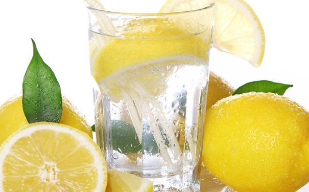 天天喝柠檬水能防癌吗？柠檬水能防癌吗