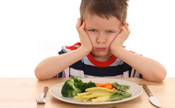 小孩肚子为什么会胀气 怎么防止小孩肚子胀气