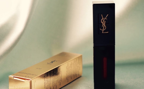 圣罗兰-ysl409是什么颜色？ysl409试色