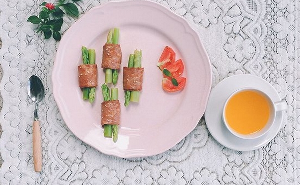 常见饮食搭配禁忌有哪些？日常要注意的饮食有日意的饮食饮食搭配禁忌(1)