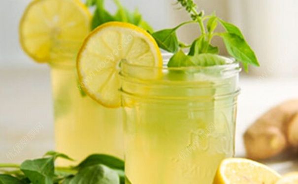蜂蜜柠檬水什么时候喝最好？喝蜂蜜柠檬水的最佳时间(1)
