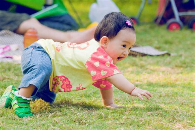 这几种性格的孩子看着活泼外向 可是长大后没有多少朋友